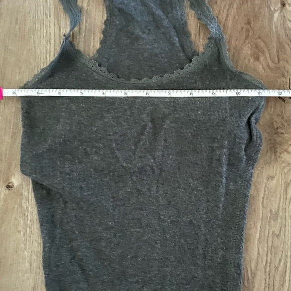 Urban Behavior Dark gray tank with lace trim on top and bottom. Size S - Picture 5 of 5